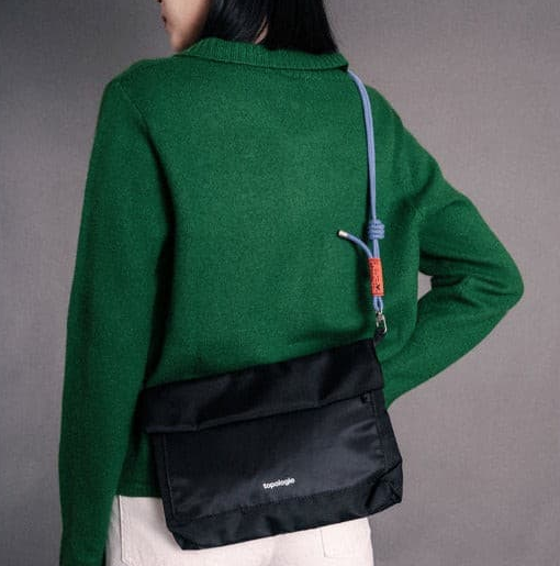 topologie - Musette Mini in Black topologie - Musette Mini in Black