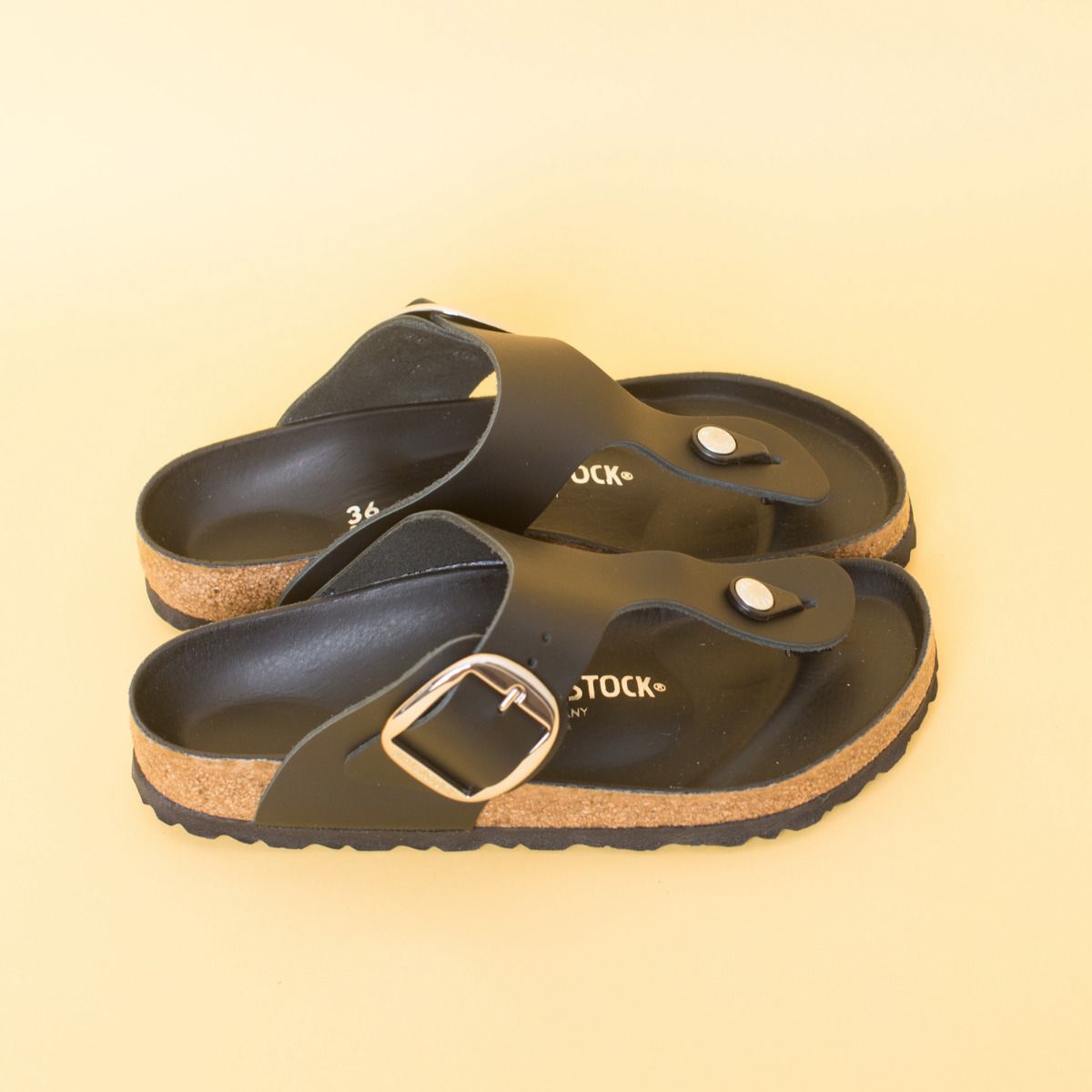 gizeh big buckle birkenstocks