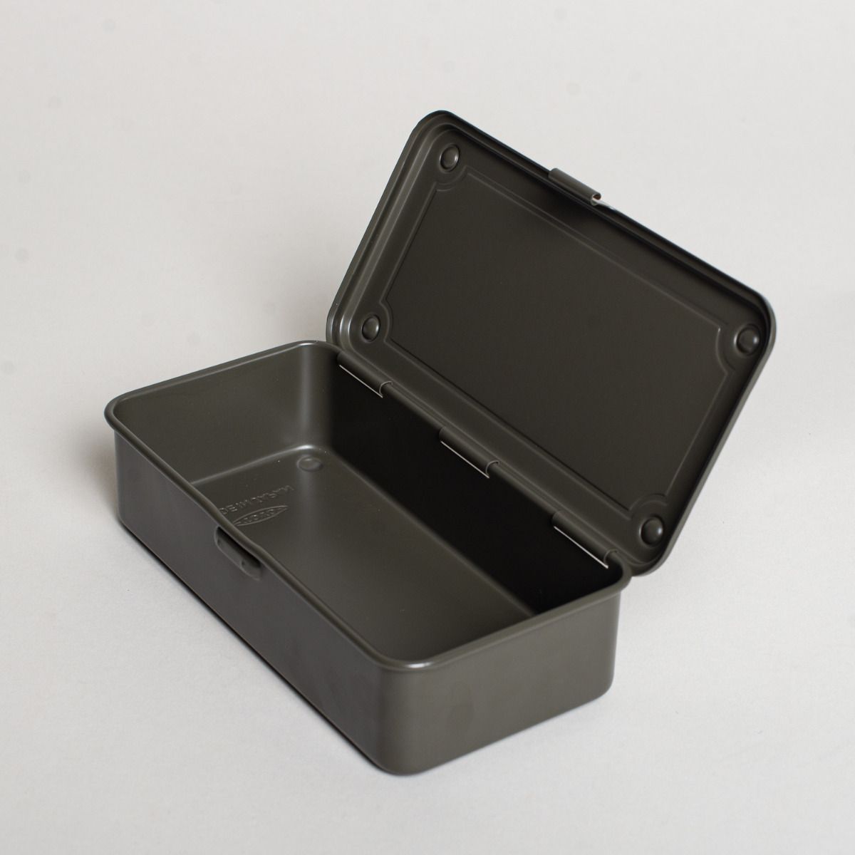 Toyo Steel Trunk Shape Toolbox T-150 - Black