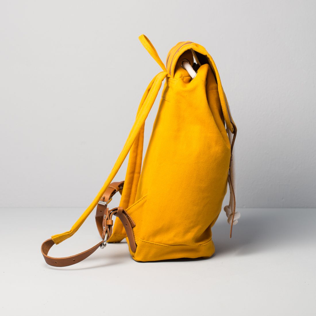 Sandqvist stig top yellow