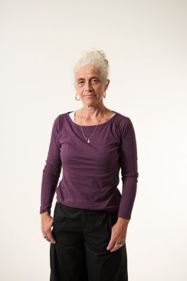 Kitchener Items - Britt Boatneck Long Sleeve Top - Green Gable & Blackberry Wine