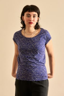 Kitchener Items - Amy Bamboo Print-Tee Lilien - Blue Ribbon & Viola