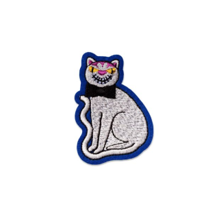 Macon&Lesquoy - Jet Set Cat - Hand Embroidered Iron-on Badge 