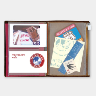 TRAVELER'S notebook 004 Zipper Case (Passport Size) 