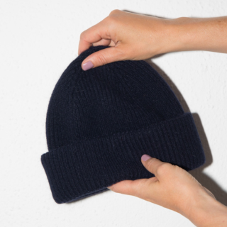 Franziska Luethy - Talvi Hat Navy 