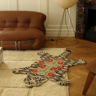 Doing Goods - Floral White Tiger Rug Large