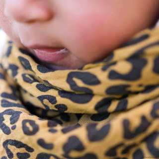 Rose in April - Bianca Swaddle: Graou Caramel
