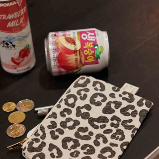Rose in April - Marie Purse: Graou Greige