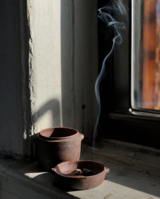 Incausa: Makko Incense - Oud