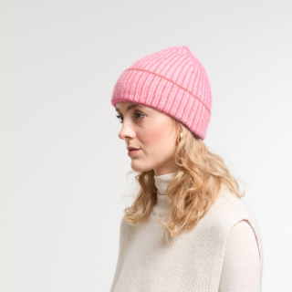 Mapoésie - Pink Hind Hat