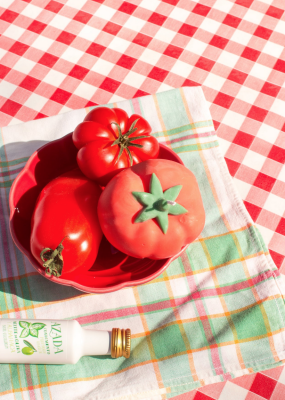 Nata Concept Store - Ripe Tomato Candle