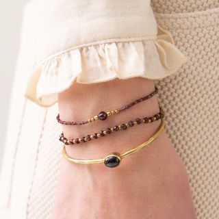 A Beautiful Story - Moonlight Garnet Gold Bracelet