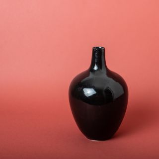 Kim Ka Mi Teardrop Vase Black
