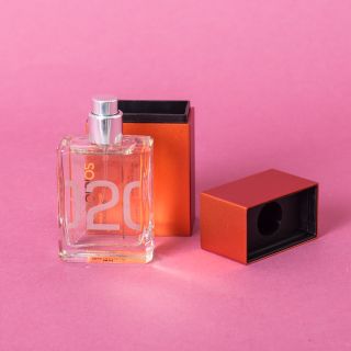Escentric Molecules - Escentric 02 Portable