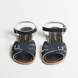 Salt-Water Sandals Classic in Black 