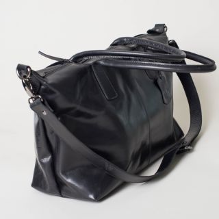 Kitchener Items - Ladies Bag - Black Crunch