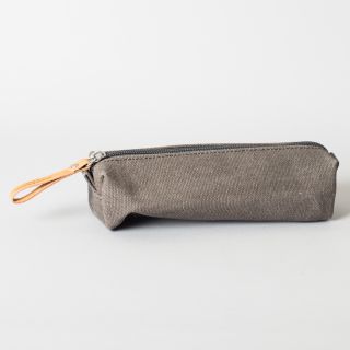 Qwstion - Pencil Pouch Washed Grey