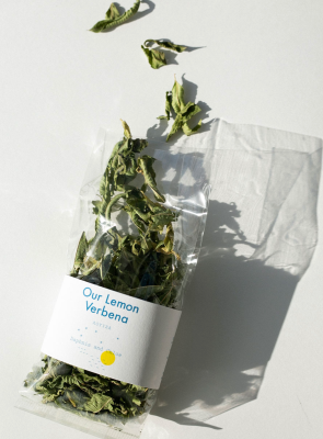 Daphnis and Chloe Lemon Verbena 