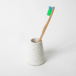 Pretti.Cool Toothbrush Holder - White Terrazzo