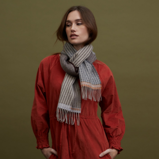 Wallace#Sewell Chatham - Neutral Lambswool Texture Scarf