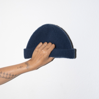 Franziska Luethy - Shortie Hat Dark Teal