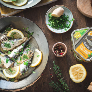 La Belle-Iloise Sardines Cuisinées à Déguster Chaud au Citron Confit et Coriandre