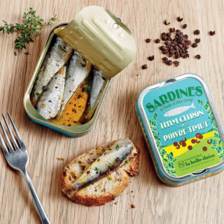 La Belle-Iloise Sardines à l'Huile d'Olive, Thym Citron et Poivre Timut