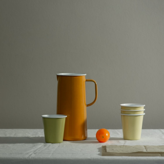 Falcon Enamelware 3 Pint Jug - Tangerine