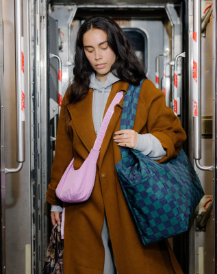 Baggu Small Nylon Crescent Bag - Peony