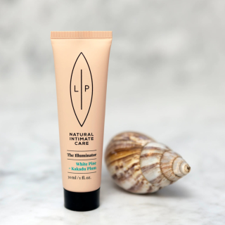 LIP Organic Intimate Care - The Illuminator | White-stemmed Pine + Bush Plum